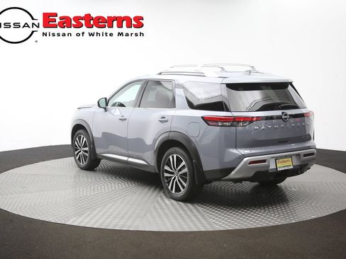 Used 2023 Nissan Pathfinder Platinum w/ Cargo Package AWD/4WD image 63