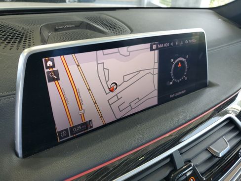 Used 2022 BMW 740i w/ M Sport Package RWD image 25
