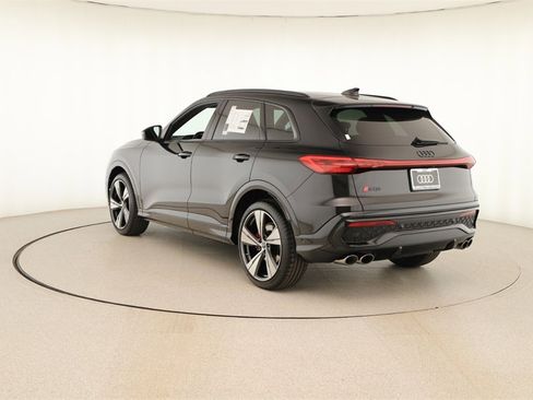New 2025 Audi SQ5 Premium Plus image 4