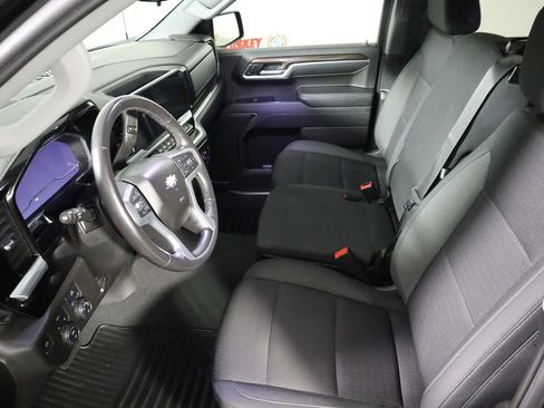 Used 2022 Chevrolet Silverado 1500 LT image 15
