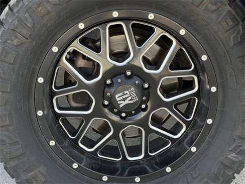 Used 2016 Ford F150 Lariat image 12