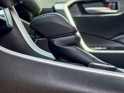 Used 2021 Toyota RAV4 XLE w/ Convenience Package image 22