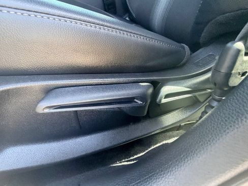Used 2025 Honda Civic Sport image 17