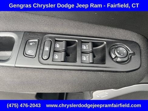 Certified 2021 Jeep Renegade Latitude AWD/4WD image 42