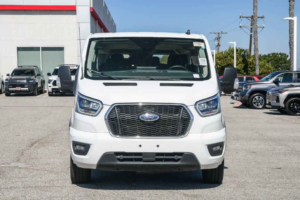 Used 2023 Ford Transit 350 XLT RWD image 2