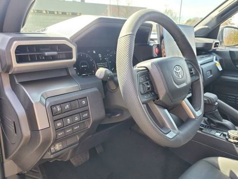 New 2026 Toyota Tacoma TRD Off-Road AWD/4WD image 20