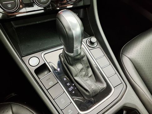 Used 2019 Volkswagen Jetta SEL FWD image 21