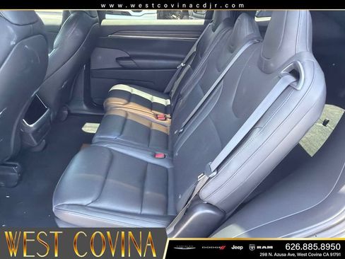 Used 2023 Tesla Model X AWD/4WD image 33