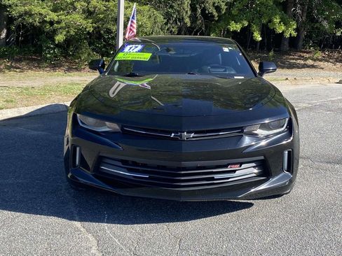 Used 2017 Chevrolet Camaro LT RWD image 7