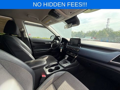 Used 2021 Kia Seltos S FWD image 28