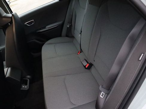 New 2025 Kia K4 LXS image 14