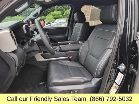 New 2026 Toyota Tundra Limited w/ Limited PVM Package AWD/4WD image 9