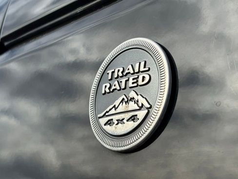 Used 2015 Jeep Wrangler Unlimited Sahara w/ Connectivity Group image 21