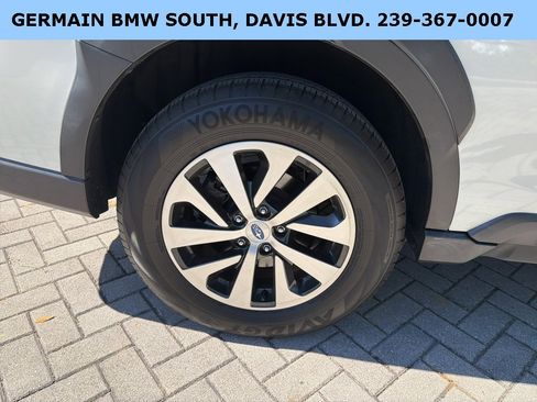 Used 2023 Subaru Outback Premium image 16