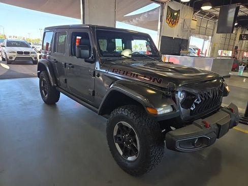 Used 2018 Jeep Wrangler Unlimited Rubicon AWD/4WD image 6