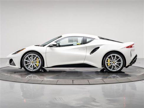New 2025 Lotus Emira image 2