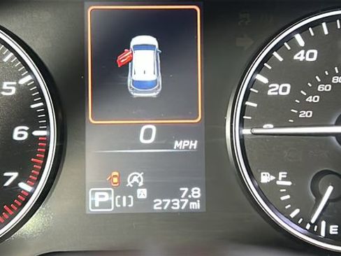 Used 2025 Subaru Crosstrek 2.0i Premium AWD/4WD image 19