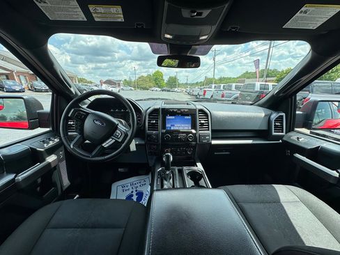 Used 2019 Ford F150 XLT w/ Equipment Group 302A Luxury AWD/4WD image 10