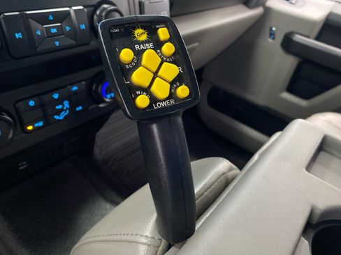 Certified 2021 Ford F250 XL w/ STX Appearance Package image 23