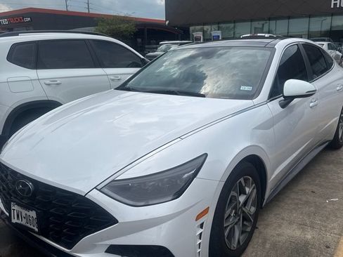 Used 2023 Hyundai Sonata SEL w/ Convenience Package FWD image 1