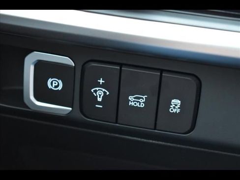 Certified 2025 Hyundai Santa Fe SE FWD image 20