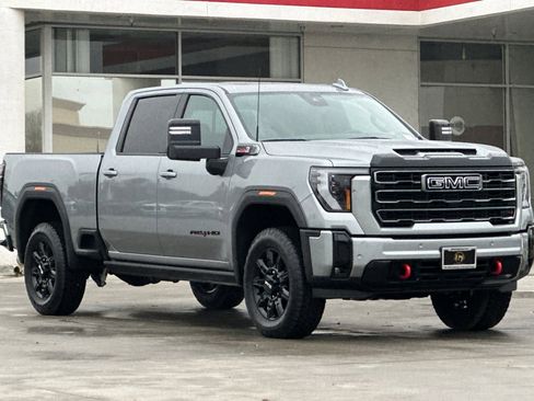 New 2026 GMC Sierra 2500 AT4 w/ AT4 Premium Plus Package image 9
