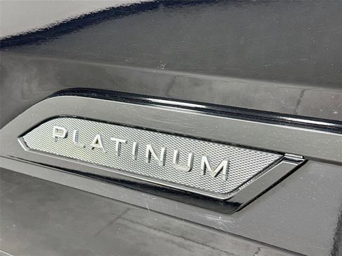 Certified 2024 Toyota Sequoia Platinum AWD/4WD image 15