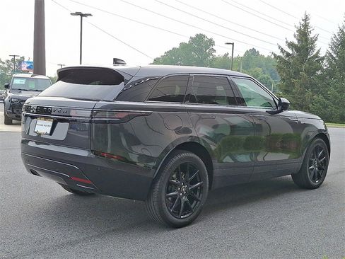 New 2026 Land Rover Range Rover Velar Dynamic SE image 3