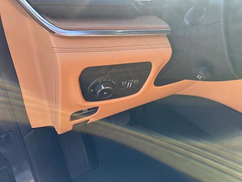 New 2025 Jeep Grand Cherokee Summit image 29