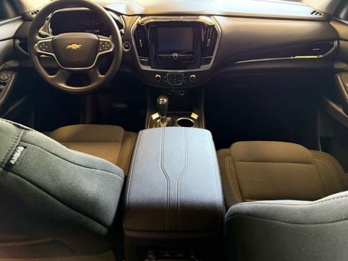 Used 2019 Chevrolet Traverse LS FWD image 19