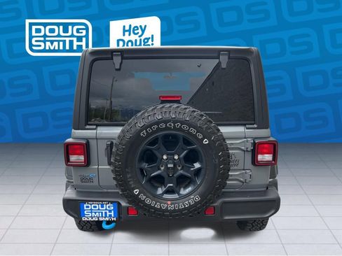 Used 2023 Jeep Wrangler Unlimited w/ 8.4" Radio Group image 5