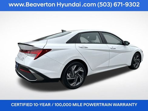 Certified 2025 Hyundai Elantra SEL image 6