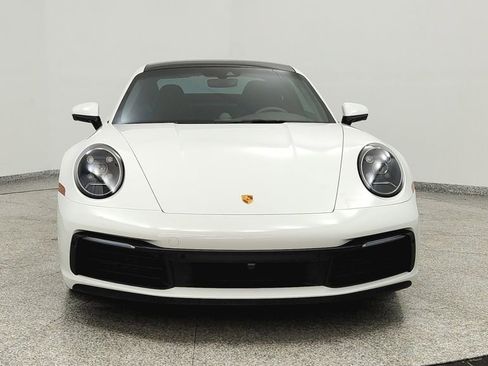 Used 2021 Porsche 911 Carrera image 8