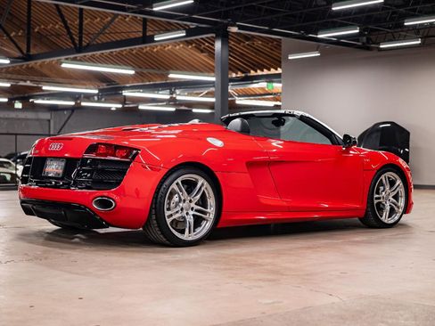 Used 2011 Audi R8 V10 AWD/4WD image 38