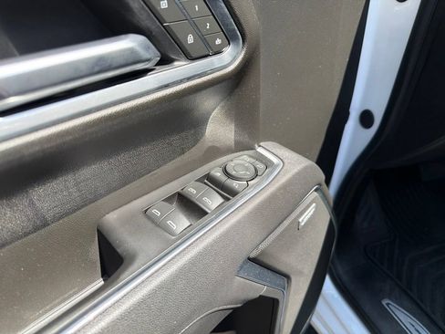 Used 2025 Chevrolet Silverado 1500 LTZ w/ LTZ Premium Package AWD/4WD image 13