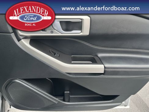 Certified 2024 Ford Explorer Limited image 15