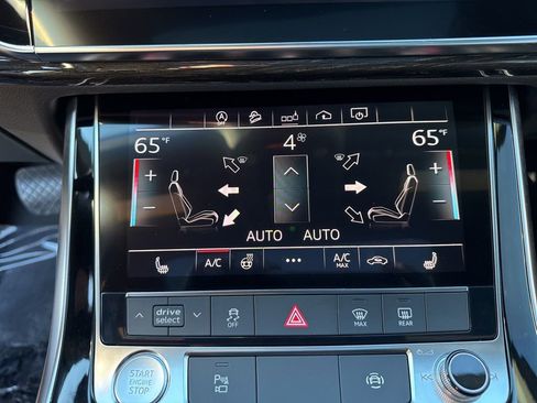 Used 2019 Audi Q8 Premium w/ Convenience Package image 18