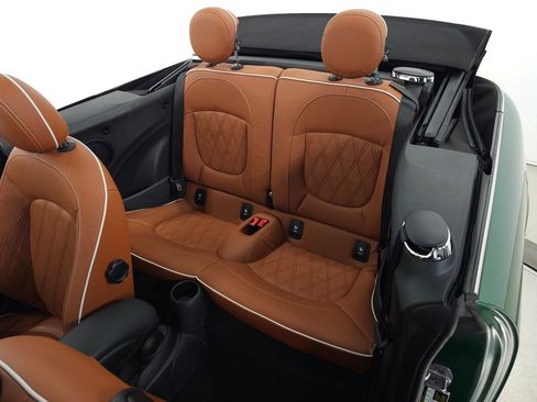 Used 2024 MINI Cooper Convertible w/ Signature Upholstery Package image 28