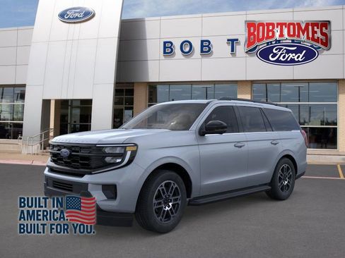 New 2025 Ford Expedition Active image 1
