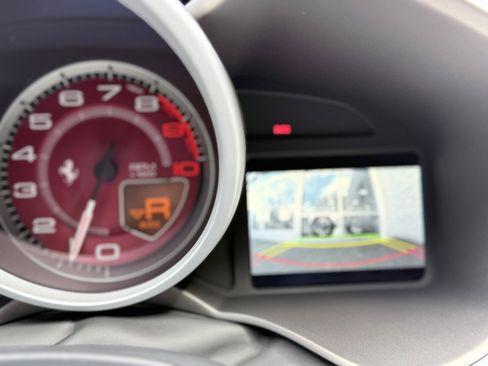 Used 2012 Ferrari FF image 21