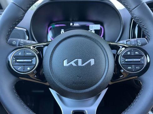 New 2025 Kia Soul EX FWD image 24