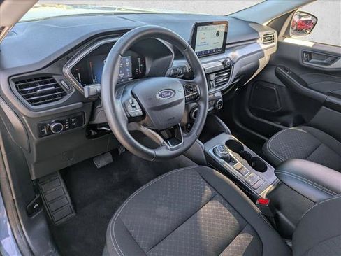 Used 2024 Ford Escape Active image 9