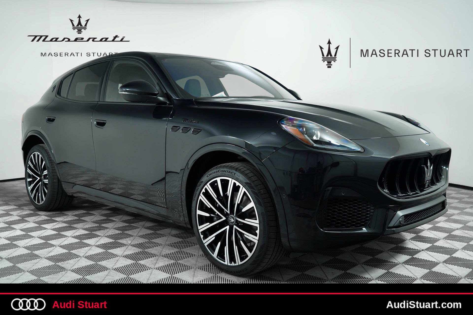 Used 2025 Maserati Grecale Modena AWD/4WD 360° Tour