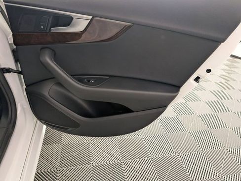 Used 2019 Audi A5 2.0T Premium image 31