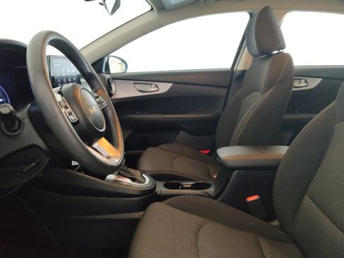 Used 2024 Kia Forte LXS FWD image 17