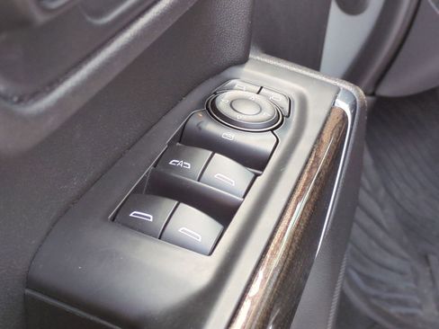 Used 2021 Chevrolet Silverado 1500 LT Trail Boss w/ Bed Protection Package image 14