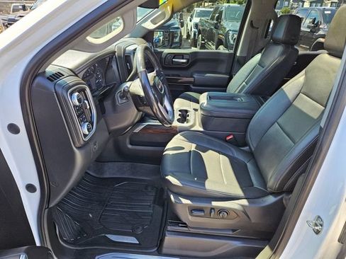 Used 2022 GMC Sierra 1500 SLT w/ SLT Premium Plus Package AWD/4WD image 25