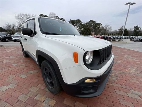 Used 2016 Jeep Renegade Sport w/ Power & Air Group image 23