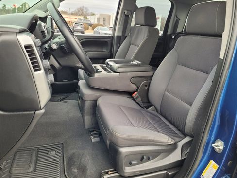 Used 2019 Chevrolet Silverado 1500 LT w/ All Star Edition image 5