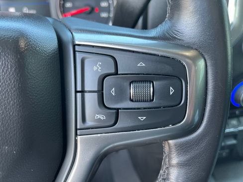 Used 2021 Chevrolet Silverado 1500 LTZ AWD/4WD image 22